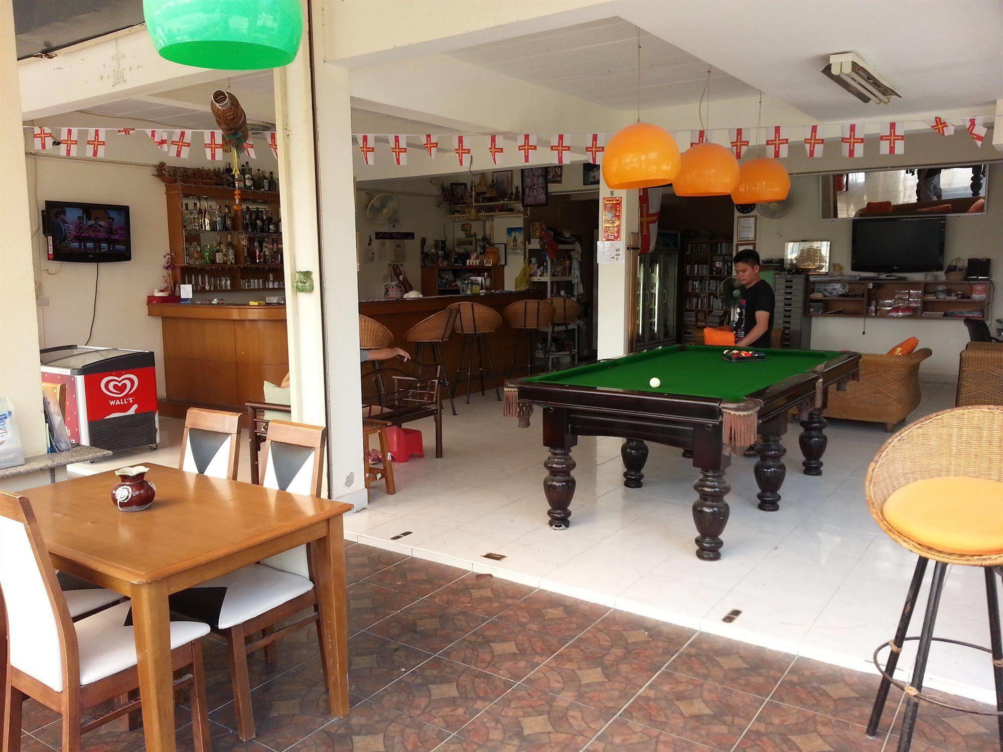 Donkey'S Rest Hotel Hua Hin Bagian luar foto